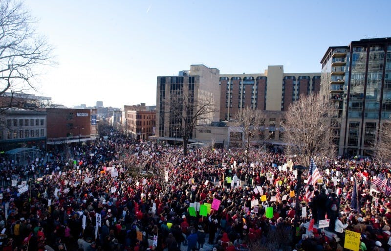 Bill protesters, supporters meet in rallies at Capitol
