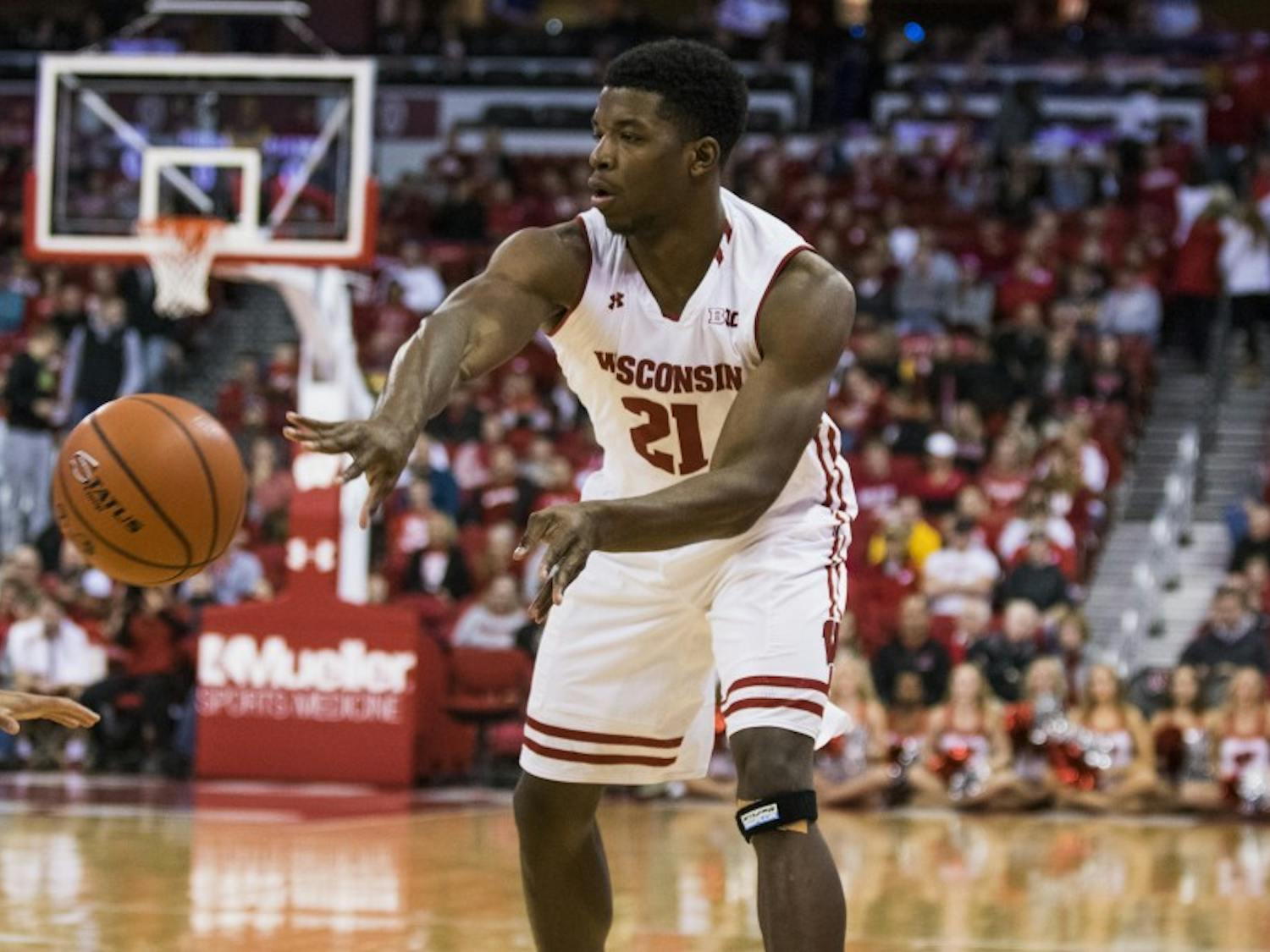 Khalil Iverson scored a season-high 16 points and lead the Badgers back in the second half against Illinois Monday night.
