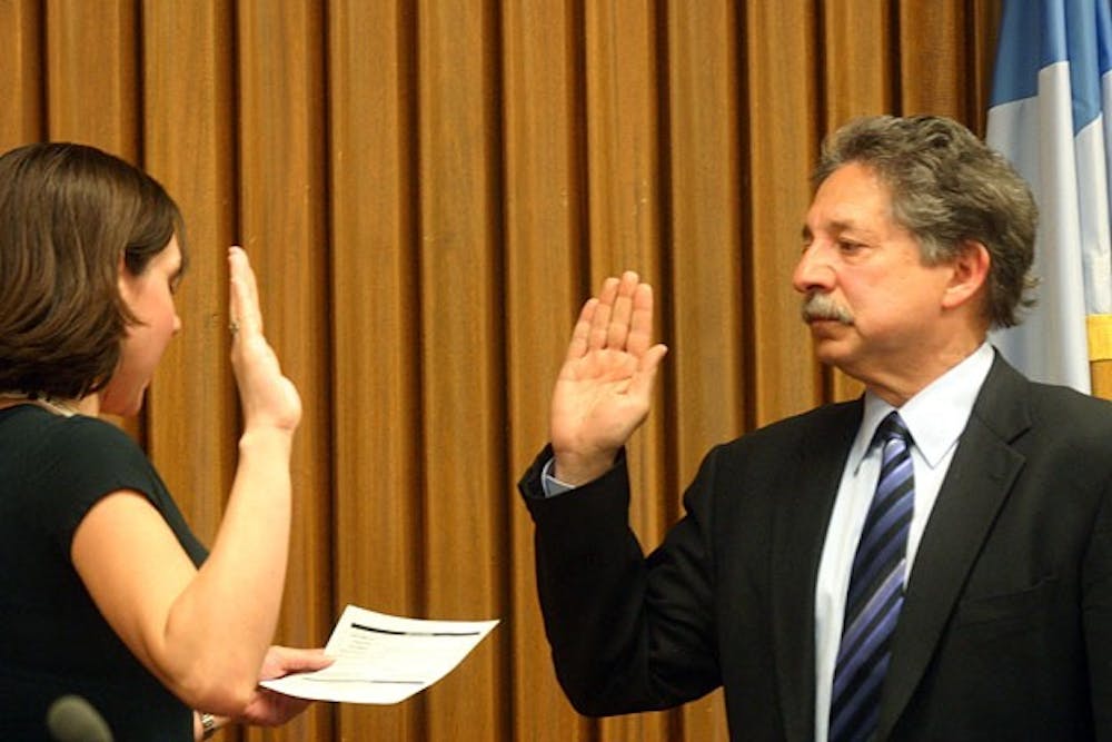 Soglin sworn in for third time