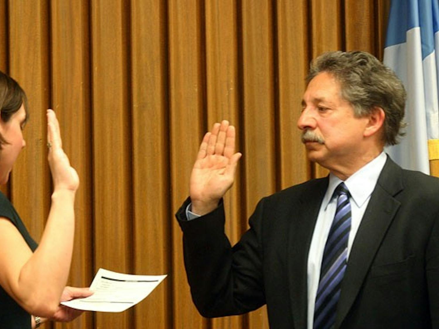 Soglin sworn in for third time