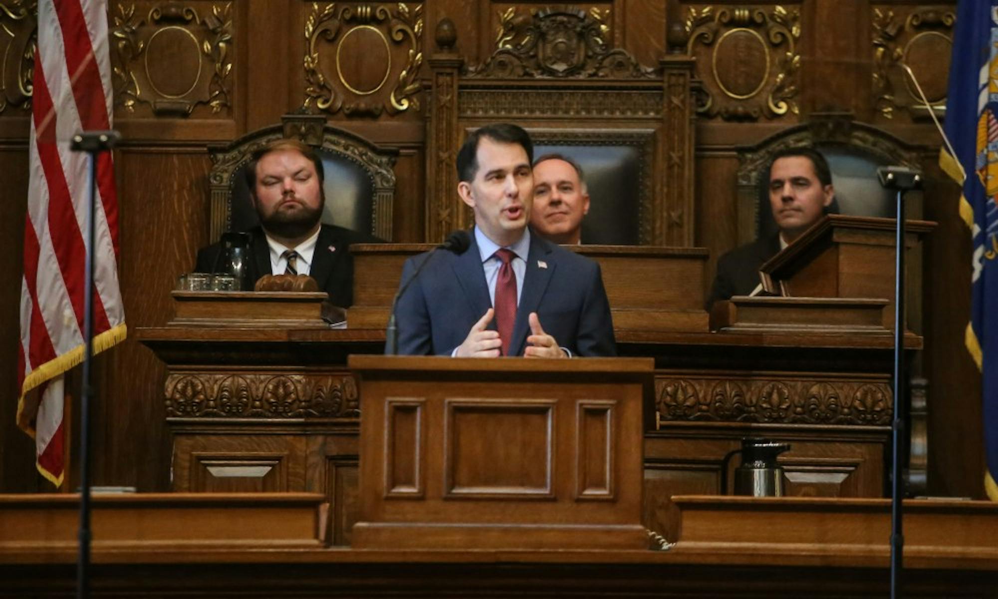 Gov. Scott Walker seeks to stabilize Obamacare markets following the national GOP’s axing of a key funding mechanism in their tax plan.