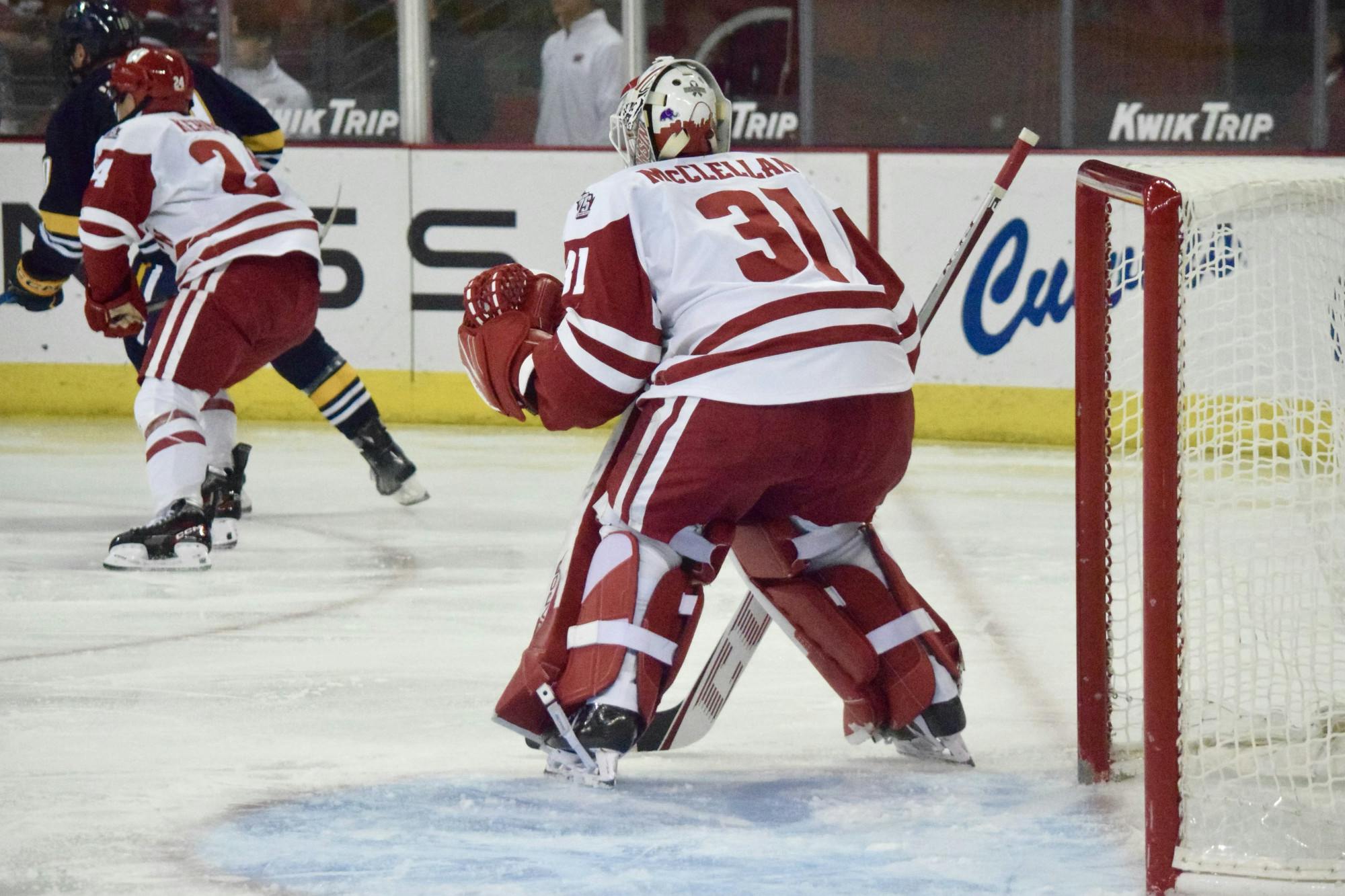 Wisconsin Men's Hockey vs Augustana