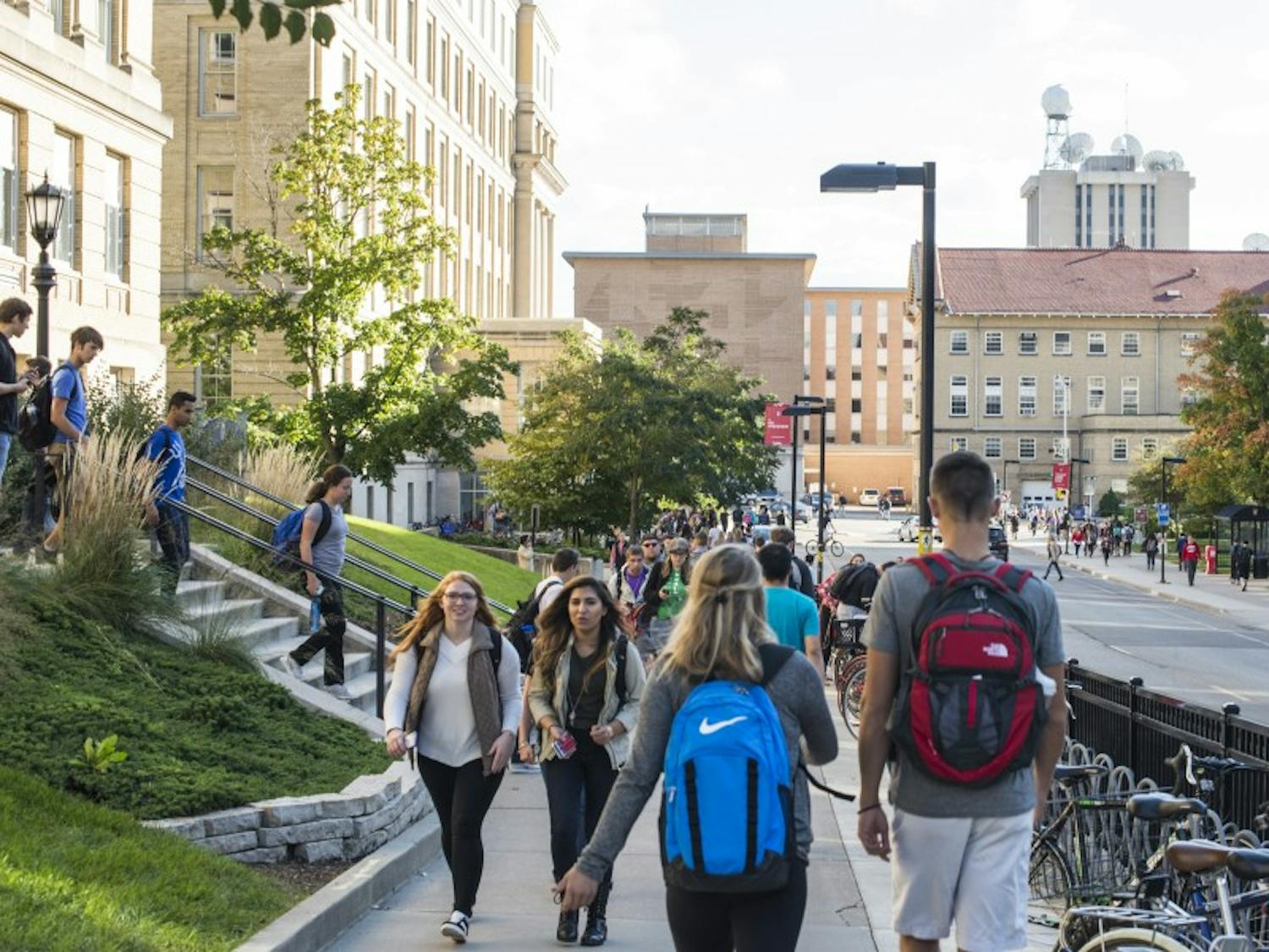 UW-Madison incoming freshman class breaks record as largest in university history