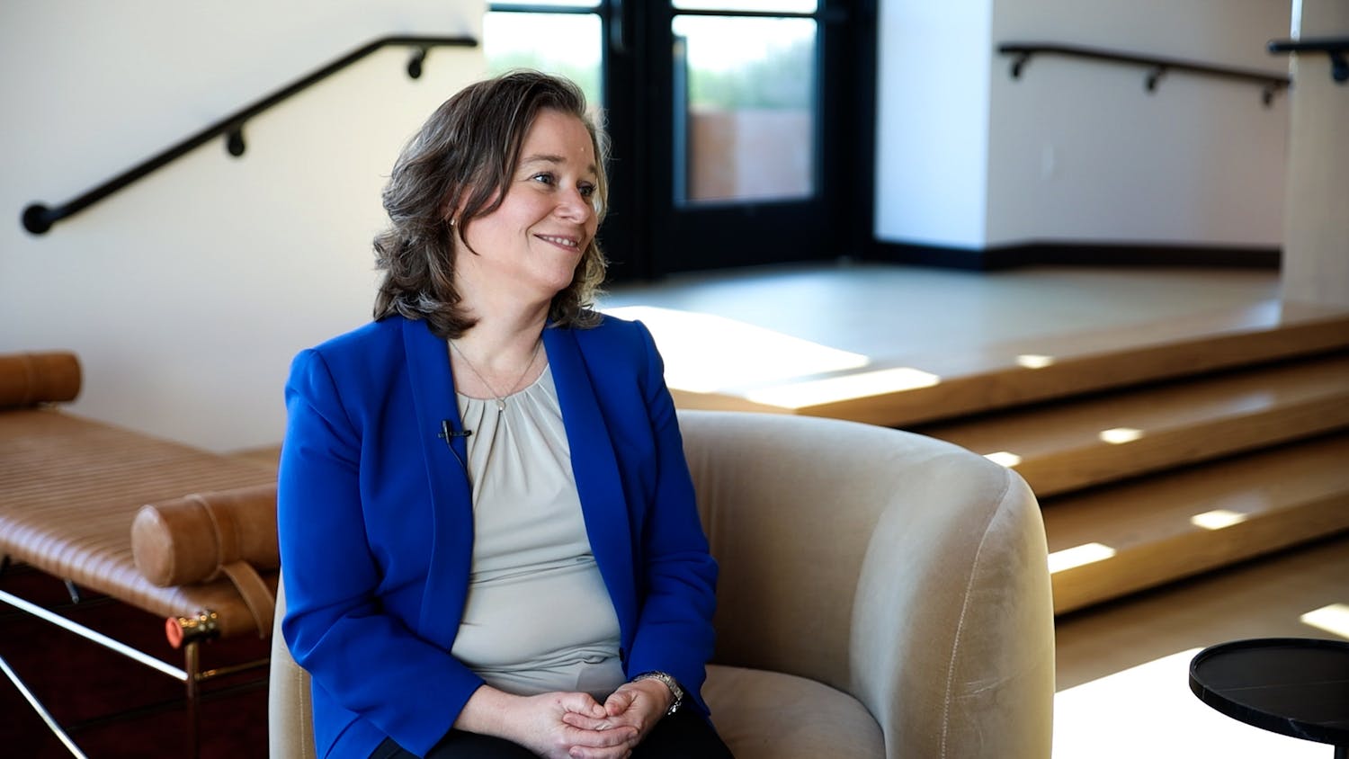 25-11-17_Sara Rodriguez_Schneider-2.jpg