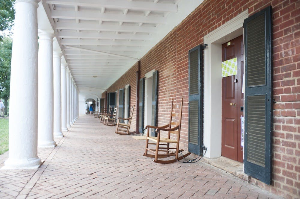 The open-door environment of the Lawn means residents often answer questions and give tours of their rooms to visitors and University organizations. 