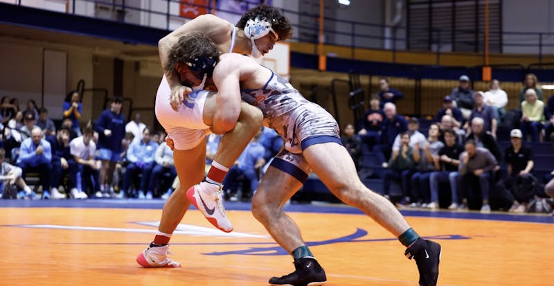 Virginia wrestling continues losing streak with close loss to North Carolina