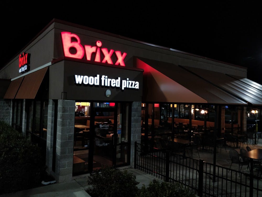 <p>Located in the Barracks Road Shopping Center, Brixx is convenient for any University student looking for a relatively inexpensive sit-down pizza experience.</p>