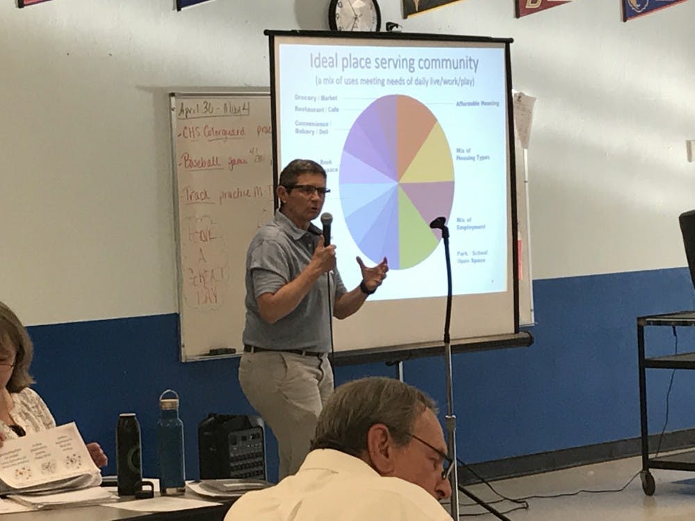 Planning Commission Chair Lisa Green speaking at the community workshop.&nbsp;