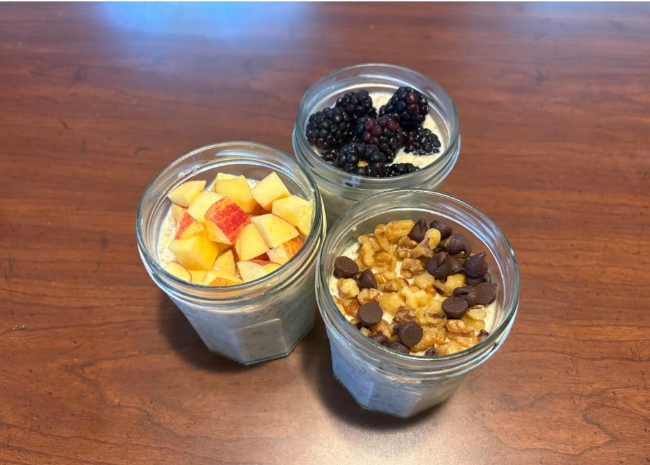 Not only are these overnight oats easy to make, they are also so easily customizable