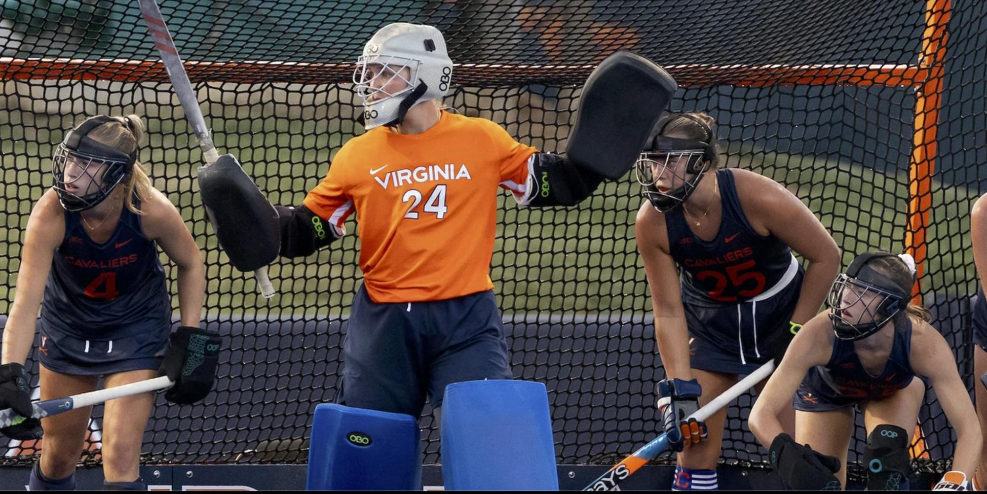 Virginia's defense prepares for a corner shot against Duke.