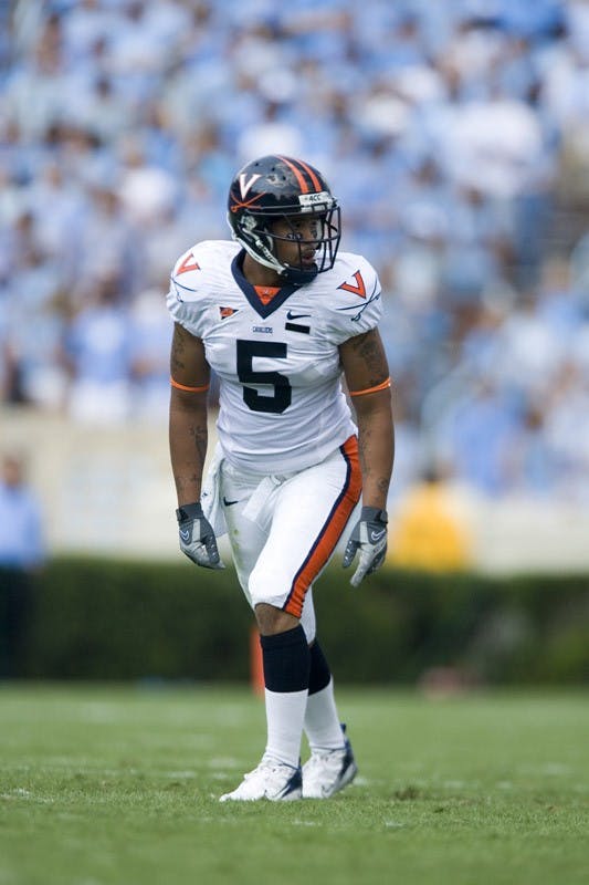 Virginia tight end Mikell Simpson (5)..The North Carolina Tar Heels football team faced the Virginia Cavaliers at Kenan Memorial Stadium in Chapel Hill, NC on September 15, 2007.  UVA defeated UNC 22-20.