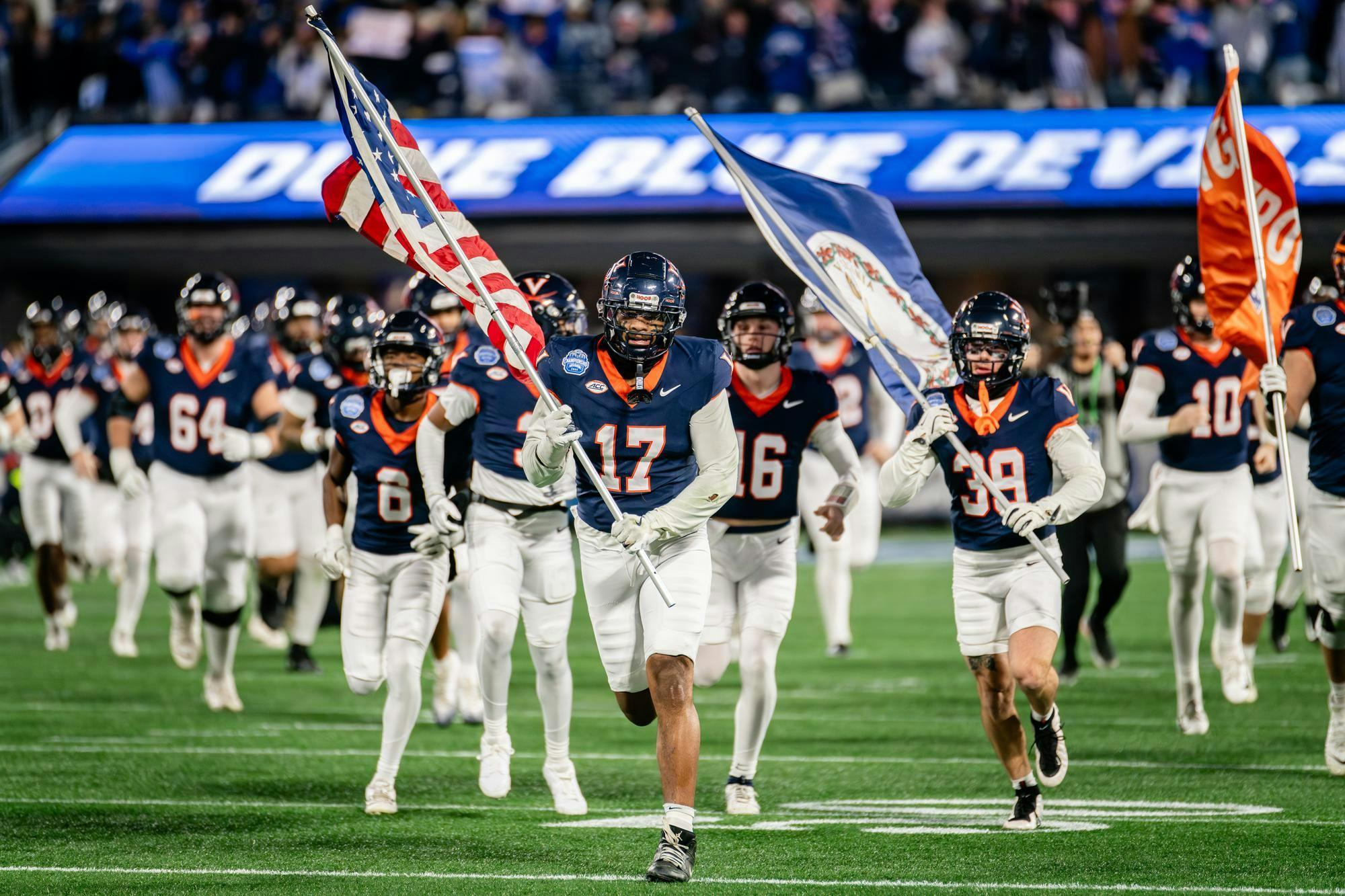 The&#x20;Cavaliers&#x20;take&#x20;the&#x20;field&#x20;at&#x20;the&#x20;ACC&#x20;Championship&#x20;game.