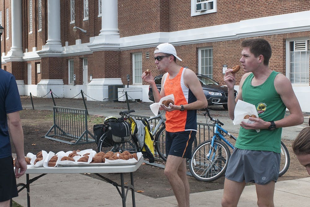 Doughnut Duo runners&nbsp;were charged $10 for&nbsp;online&nbsp;entries&nbsp;or $15 at the race in order to participate. All participants were required to eat four doughnuts between the first and second mile. Runners could compete individually or as part of a relay group.