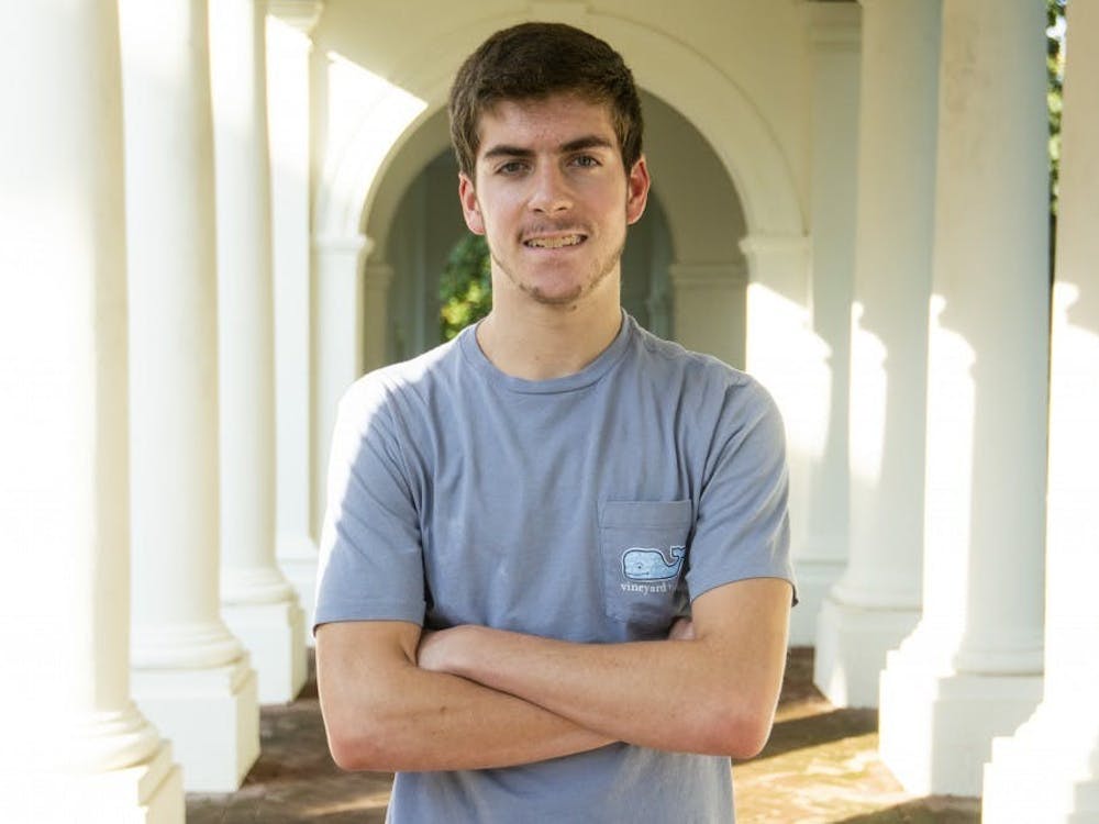 Ben Rosenthal es un escritxr de top 10 de The Cavalier Daily.