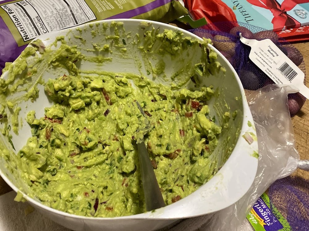<p>&nbsp;This guacamole is delicious with tortilla chips or on top of some rice and beans. &nbsp;</p>