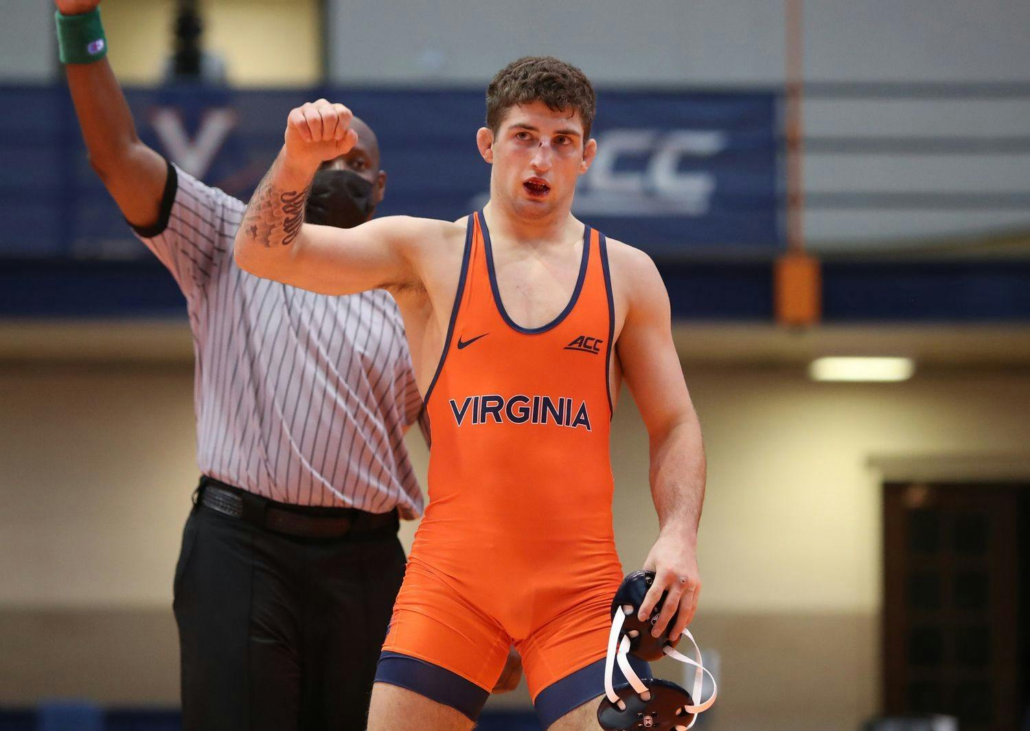 With the loss, Virginia drops to 0-3 in ACC play.