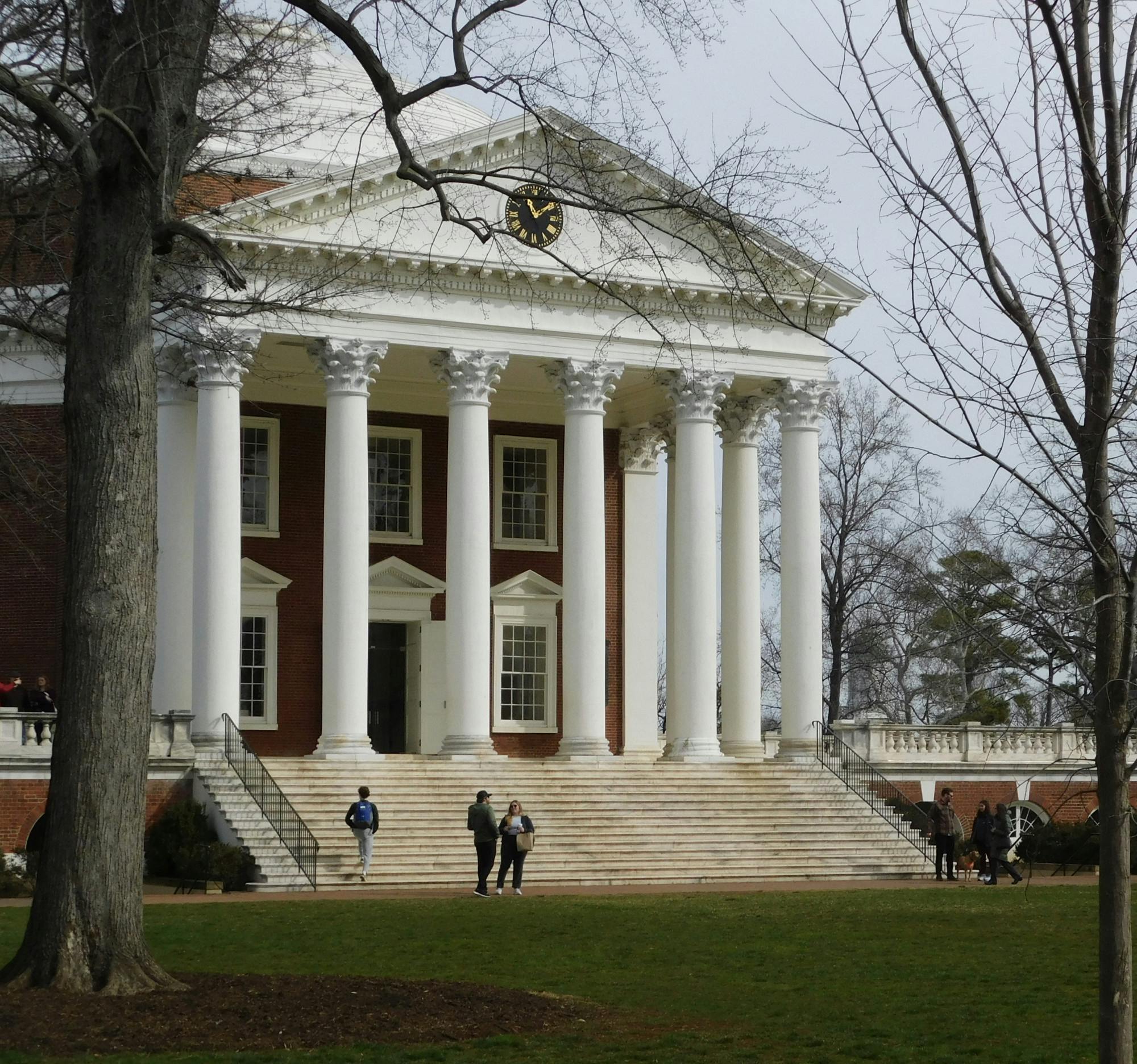 Prior to its overhaul, some applicants criticized the complexity and length of the application, with some users being required to answer as many as 106 questions.&nbsp;