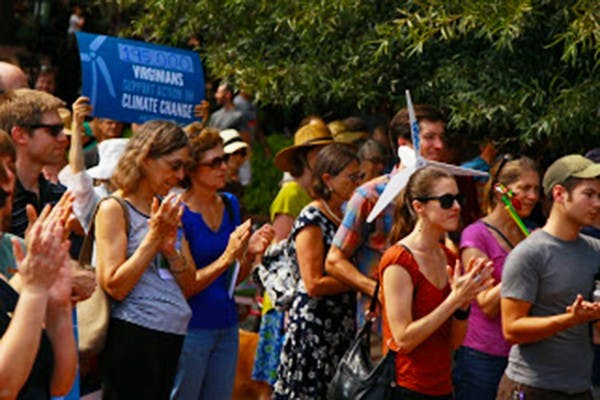 Charlottesville held a climate rally in solidarity with national march in NYC Sunday.