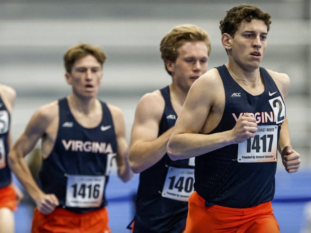 Virginia's long distance runners compiled a successful weekend.