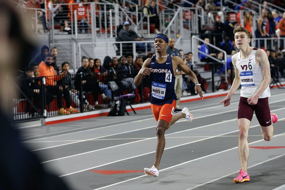 <p>Virginia's distance runners gave their strongest showing of the indoor season thus far.</p>