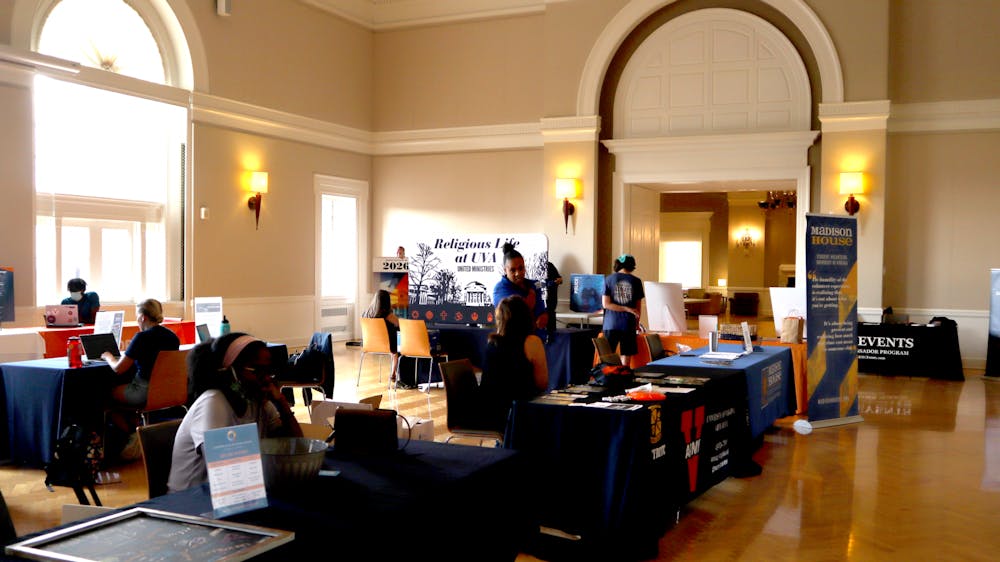 <p>Incoming students get a look at various opportunities at the University at information sessions in Newcomb Ballroom.&nbsp;</p>