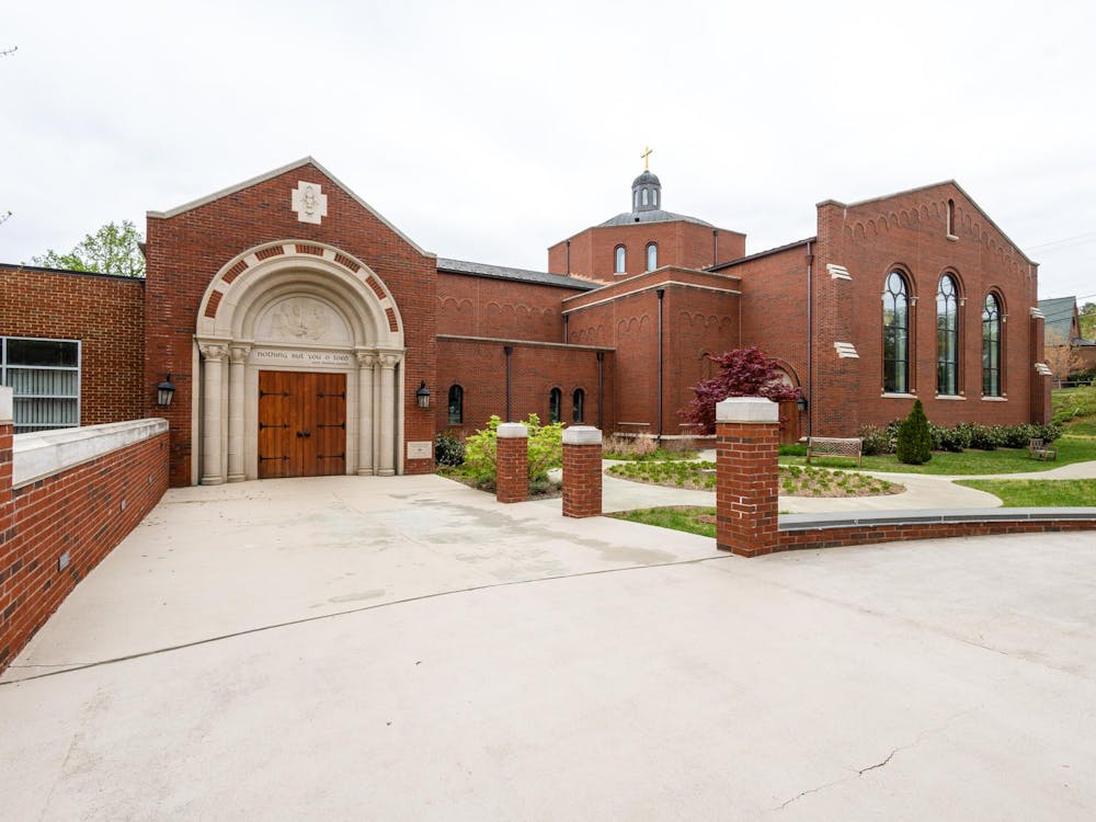 Catholic Hoos is a student-run organization that serves as a community for Catholic students at the University and works in conjunction with St. Thomas Aquinas University Parish, located on Alderman Road.