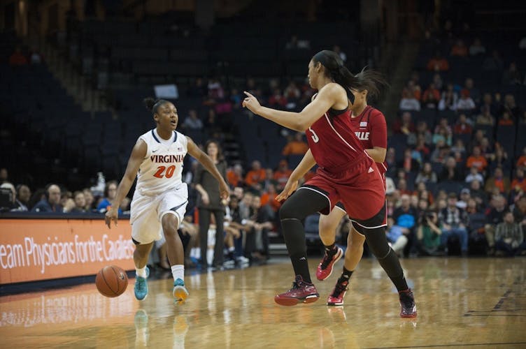 Women's Basketball upsets No. 8 Louisville on Senior Day, 7559 The