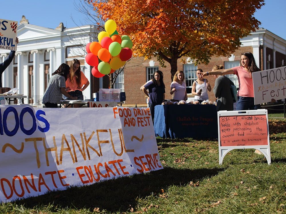 This past Thursday, Second Year Council held Hoos Thankful Fest on the Lawn, which featured a food donation drive and an opportunity to learn about CIOs fighting hunger.