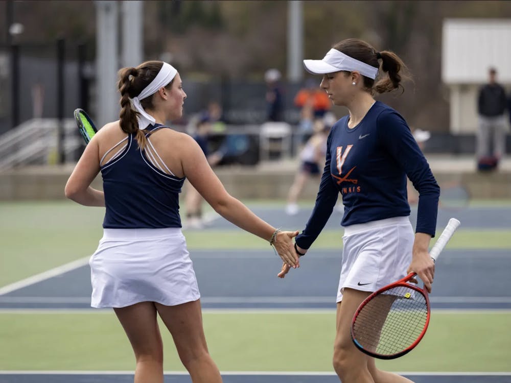 Virginia women’s tennis returned home over the weekend, defeating ACC rivals Syracuse and Boston College to remain undefeated in conference play.&nbsp;