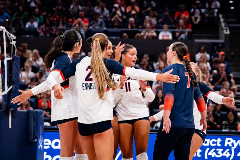 Volleyball closes season with road victory over Boston College