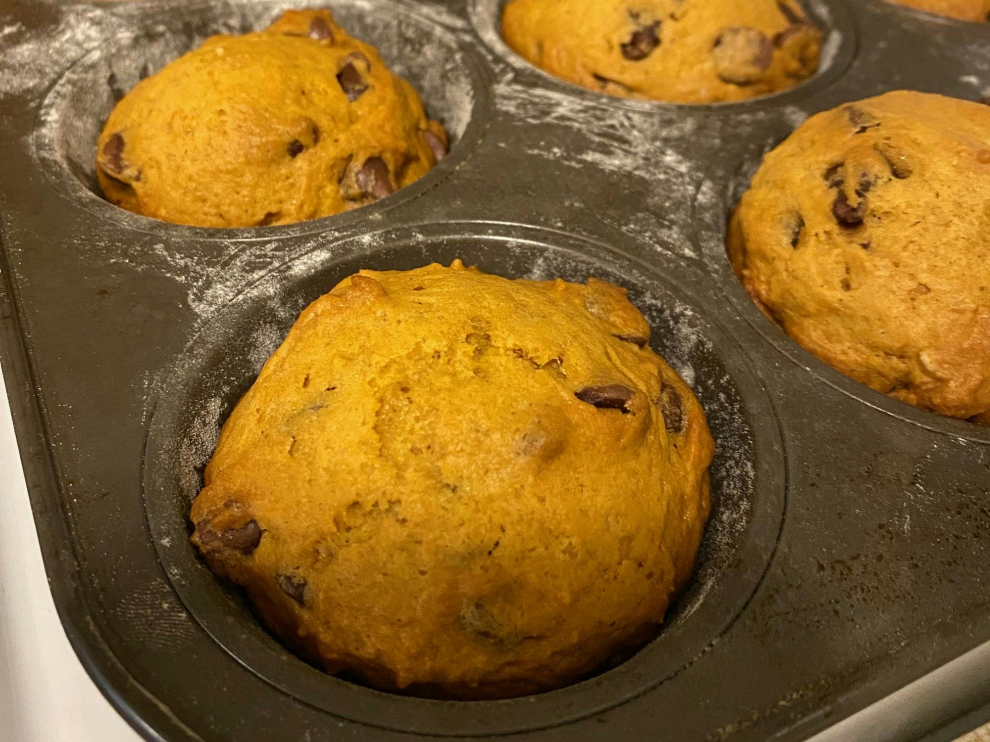 There is literally no reason not to try these pumpkin muffins out, and there is almost no way to mess them up. 