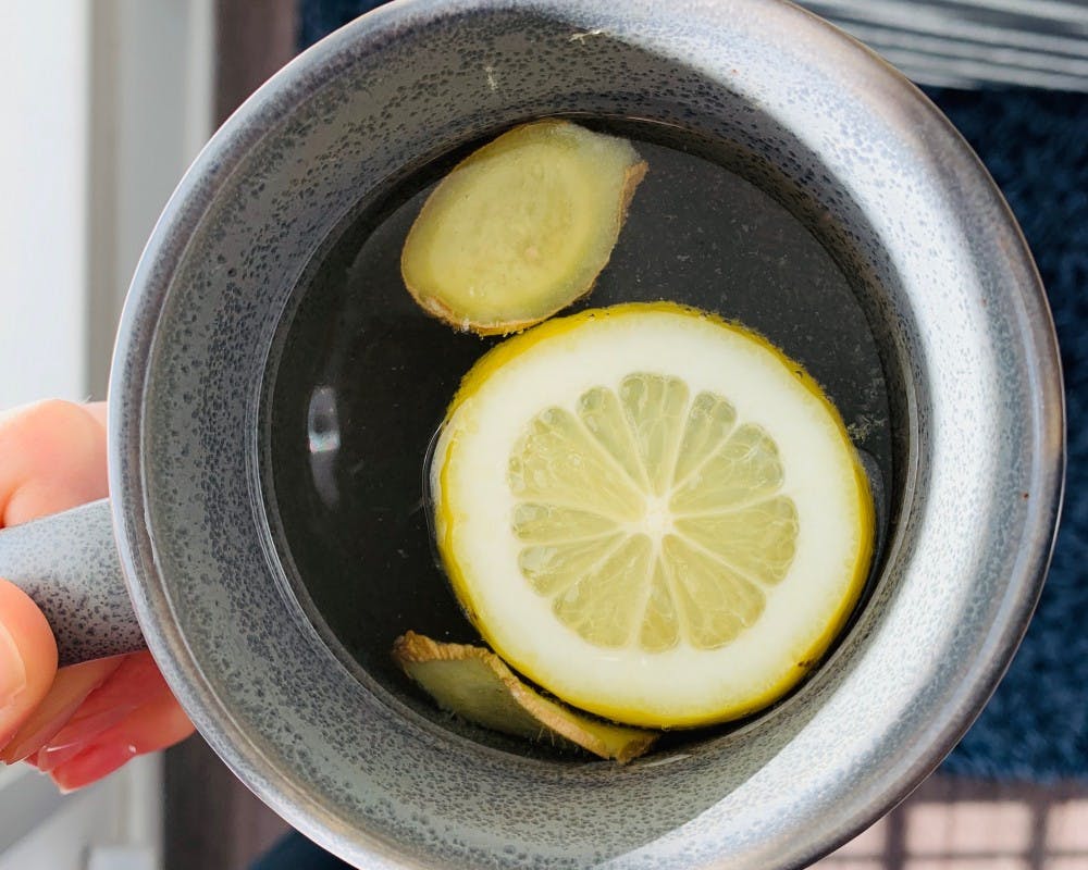 This healthy concoction only consists of four ingredients — apple cider vinegar, ginger, lemon and water, all packing their own nutritional benefits.&nbsp;
