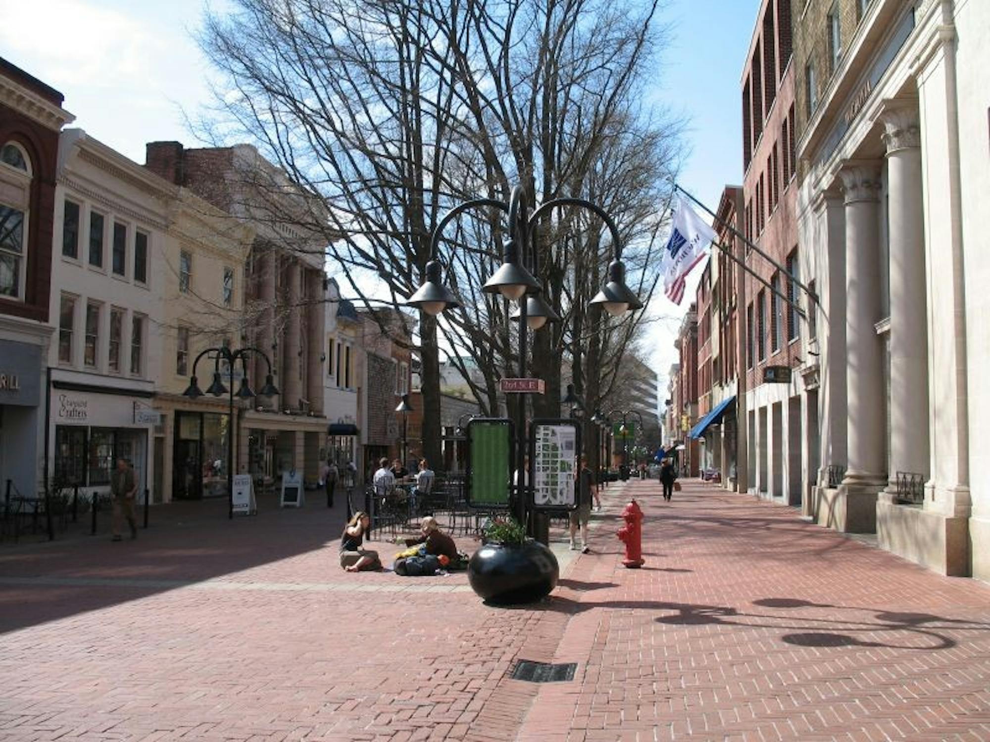 nsdowntownmallchrisoneil