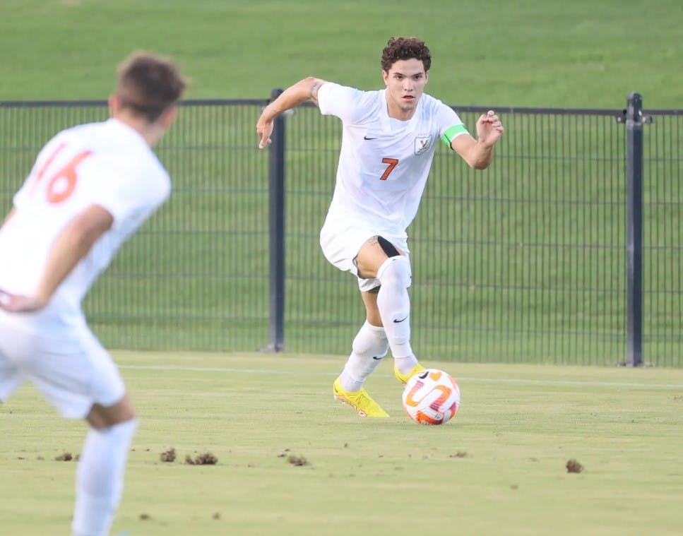 Having scored eight goals in 2021, junior forward Leo Afonso will lead the Cavaliers heading into the 2022 campaign.