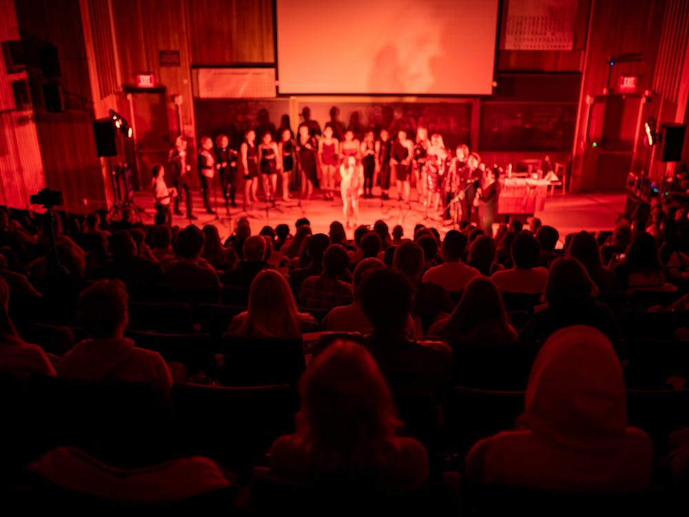 Chalk sketches of electric guitars, music notes and the Flying V’s logo graced the board behind the stage.
