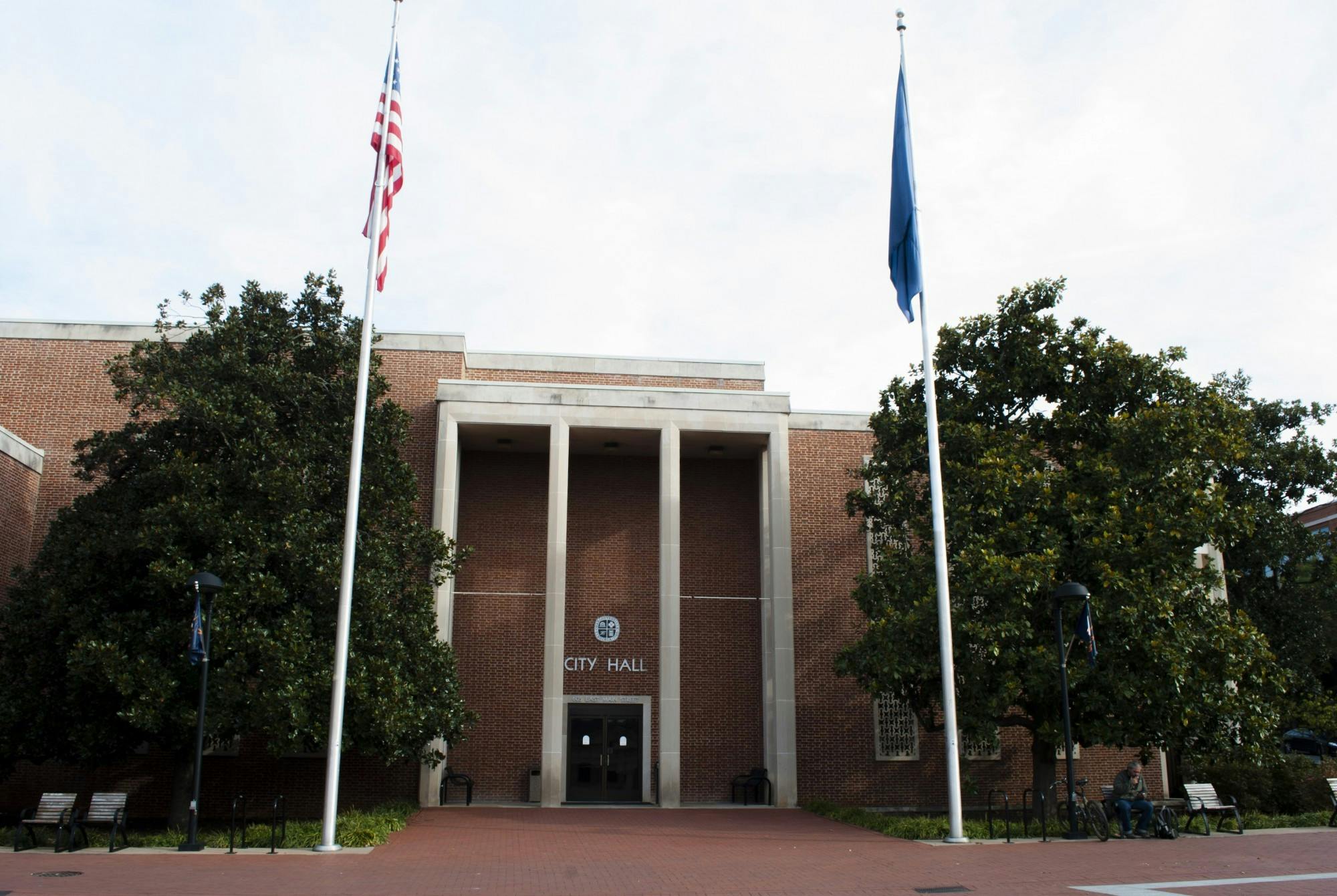 The vote to elect Puryear to the council seat, conducted in open session, passed unanimously. 