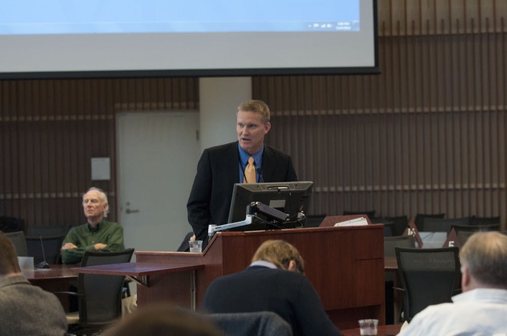 	<p>Faculty Senate President Chris Holstege (above) presided over the Senate&#8217;s meeting Wednesday, Dec. 4. The Committee unanimously approved two new graduate programs.</p>
