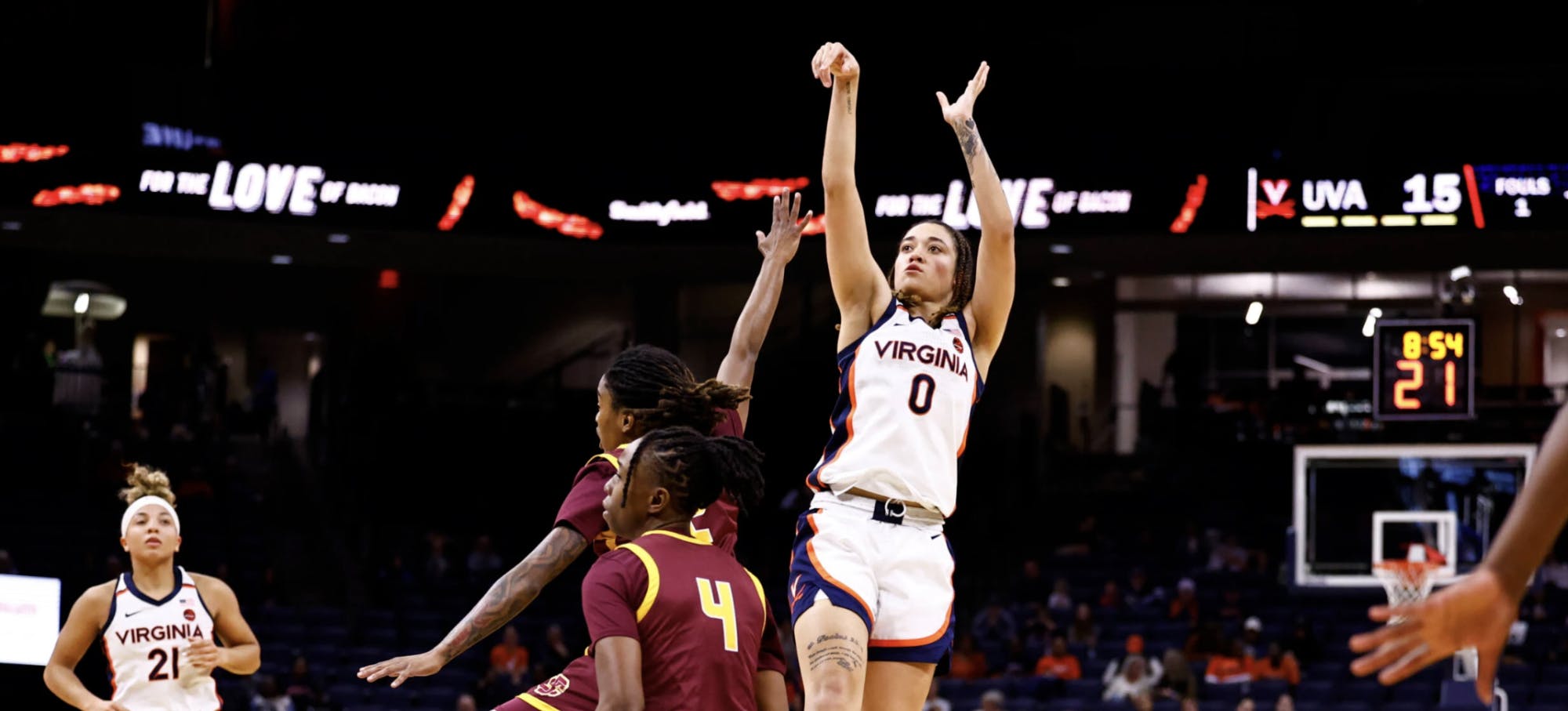 McGhee led Virginia with 20 points Sunday.