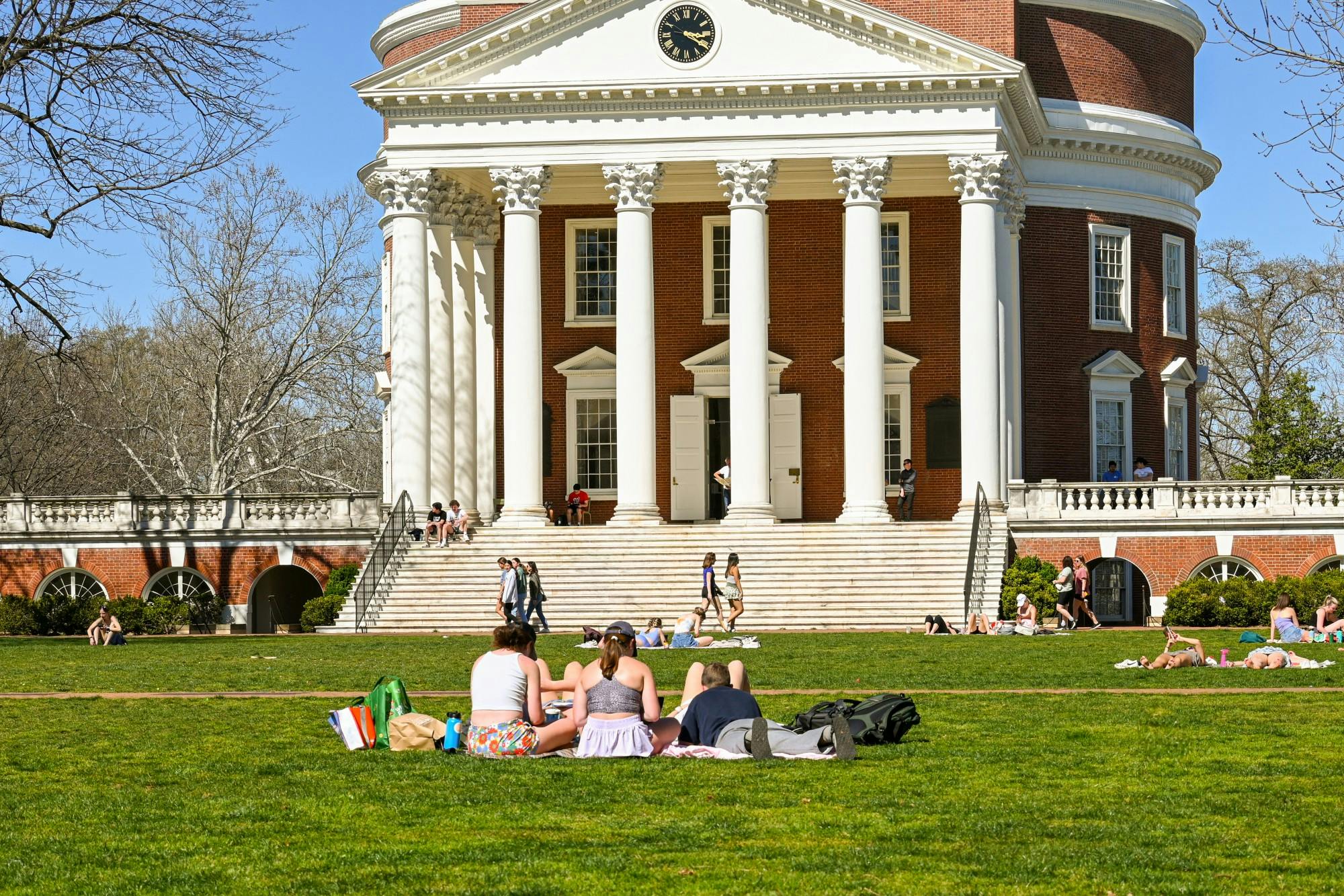 Carving out time to enjoy the glorious sun — eating lunch outside, going on an evening walk or simply appreciating the beaming sun while going to and from classes — is a definite mood booster and can make busy school days much more enjoyable.
