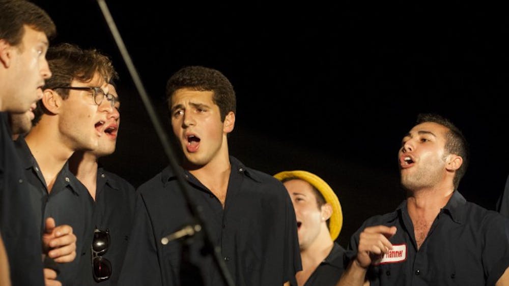 Despite concerns regarding the possibility of moving the Rotunda Sing to the South end of the Lawn hinder the success of the event, the a cappella concert known as Rotunda Sing was well received.
