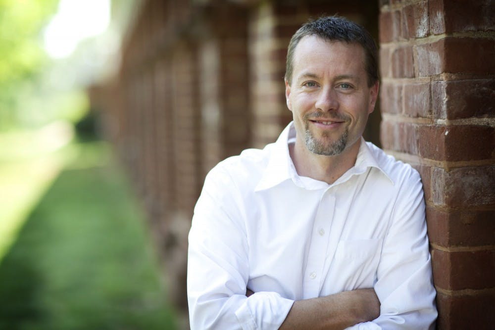 Professor Michael Palmer is currently the managing director at the Center for Teaching Excellence (CTE), but holds a Ph.D. in, and did his post-doctoral research in, chemistry.