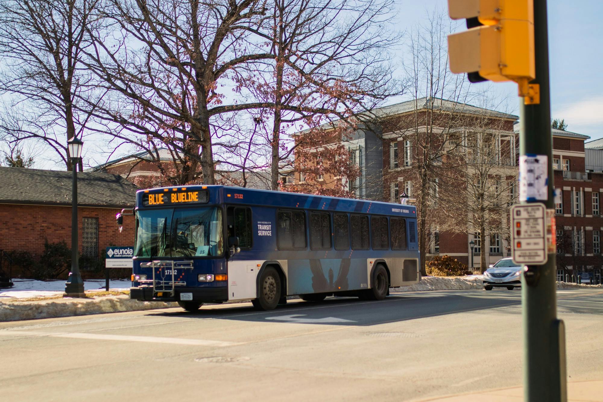 Charlottesville public transportation alternatives to car based