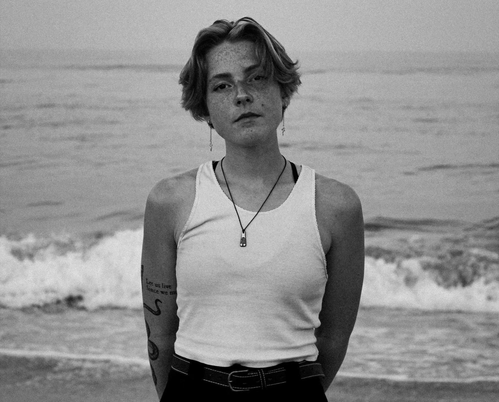 Indebetouw began her career as a tattoo artist during her first year on Grounds — what began as a hobby, slowly transformed into a passion for creating body art.