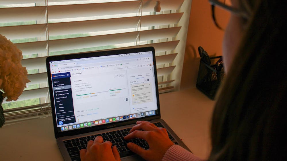 On Stellic, students can list up to three potential majors and the program will recommend courses that fulfill requirements and times to take them.