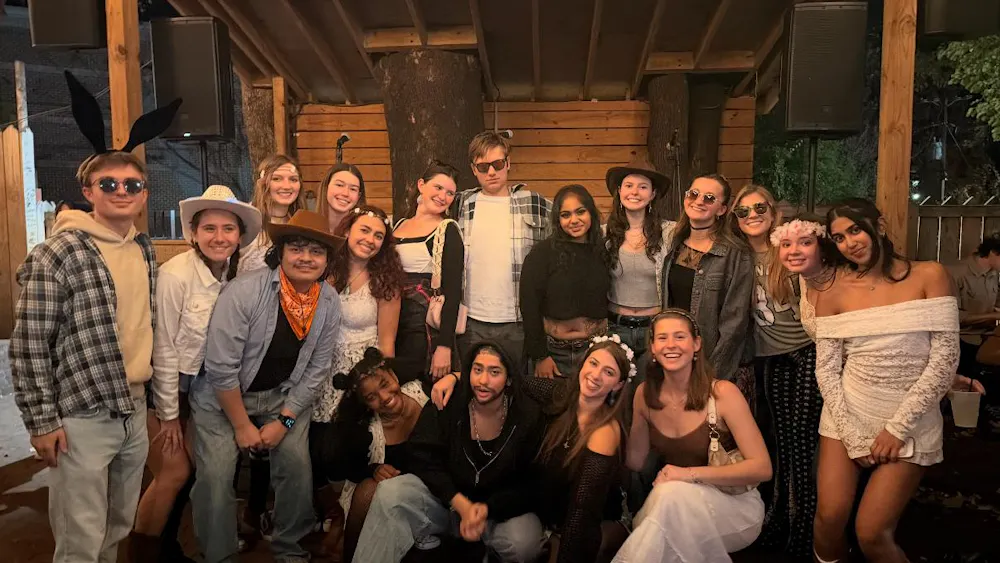 The No Tones were founded in 2014 by students with a love of singing, but a lack of experience