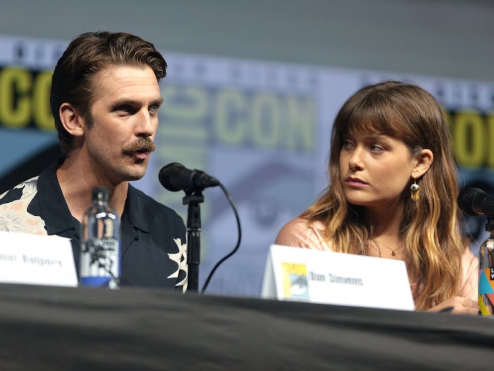 "Legion" actors Dan Stevens and Rachel Keller speak onstage at San Diego Comic Con in 2018.&nbsp;