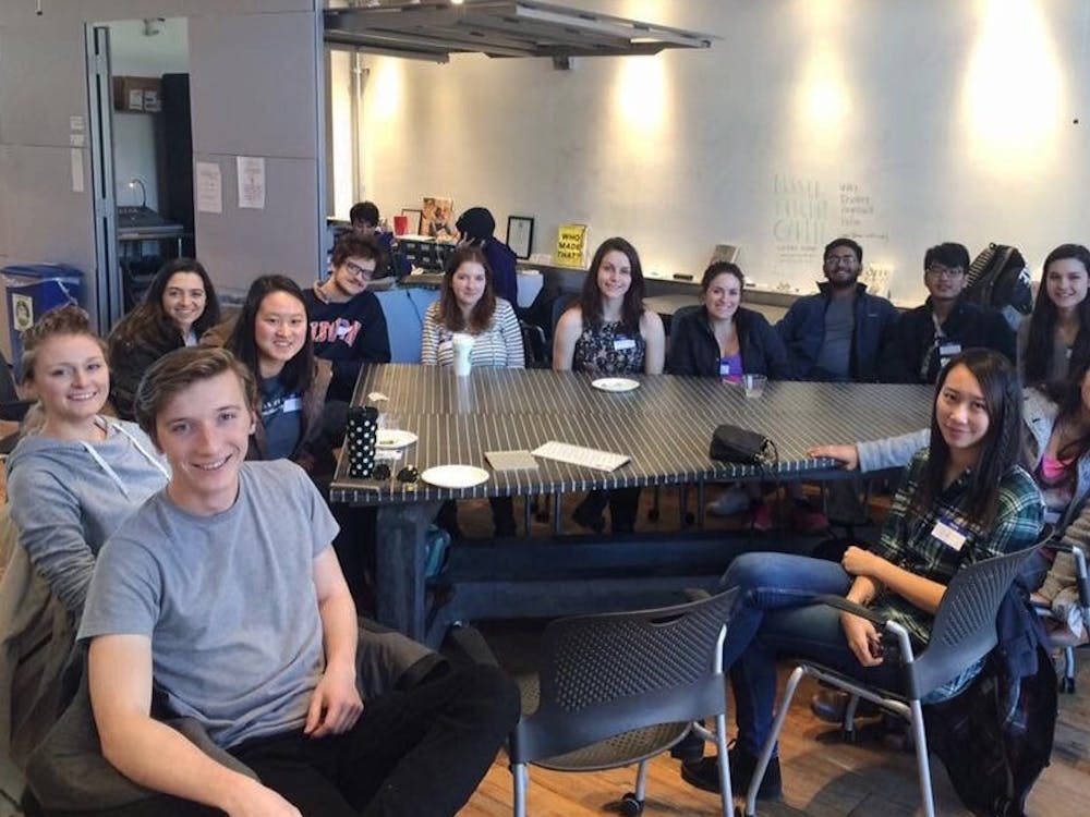 New Global Development Organization "gold members" hold first official meeting. 