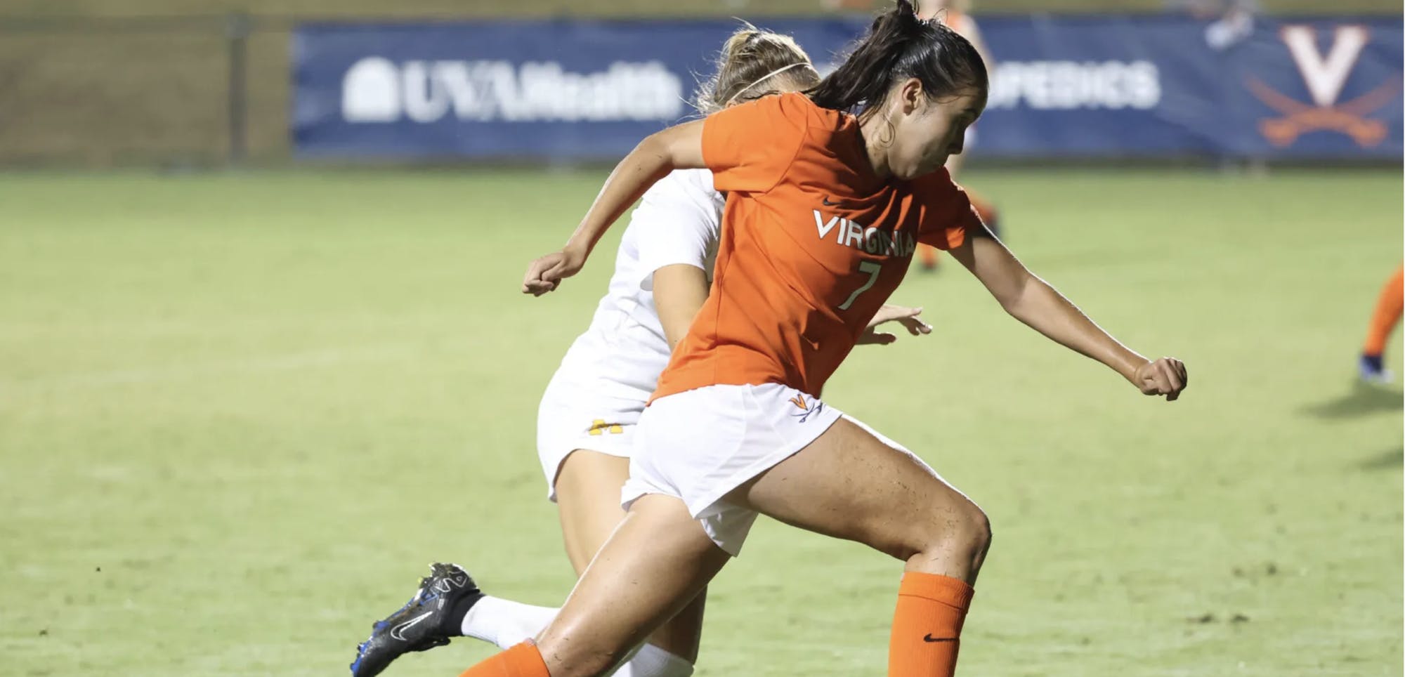 Virginia's offense paved the way for another victory Sunday night as they remain undefeated this season