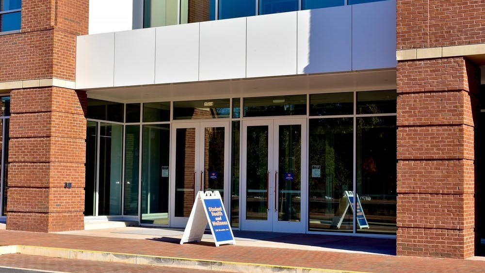 El compromiso de la Universidad con una extensión de 129.500 pies cuadrados para los programas de salud y bienestar de los estudiantes es un progreso. 