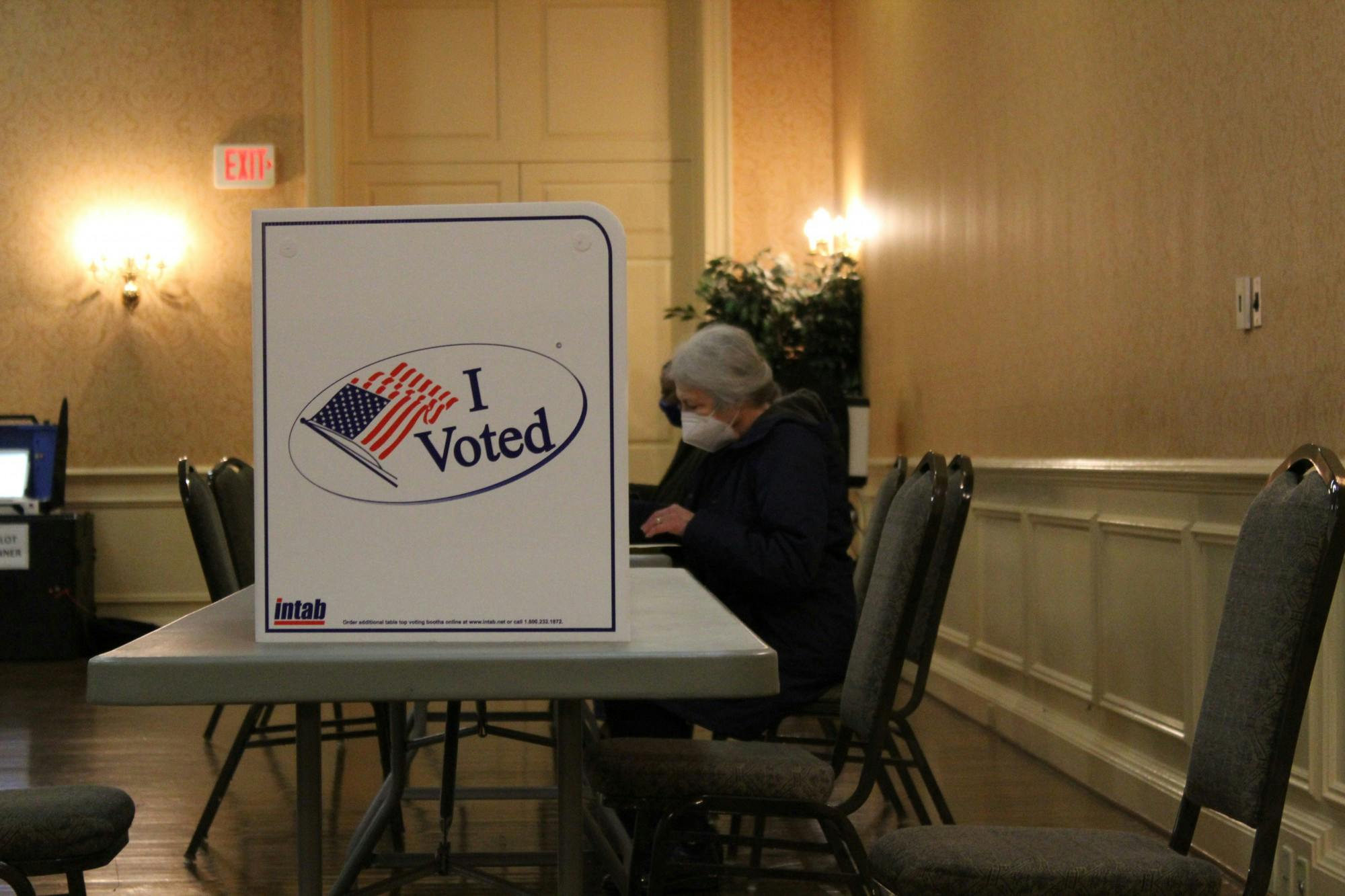 Currently, Norris faces three other challengers in the Nov. 7 general elections, Democrats David Brown, Katrina Callsen and Dashad Cooper.&nbsp;